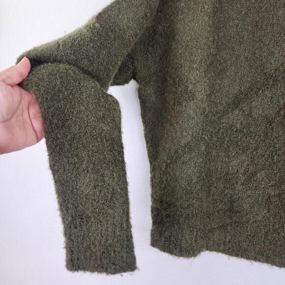 Theory Green Pullover Soft Scruffy Sweater Women's Medium Merino Wool Camel Hair - Picture 3 of 10